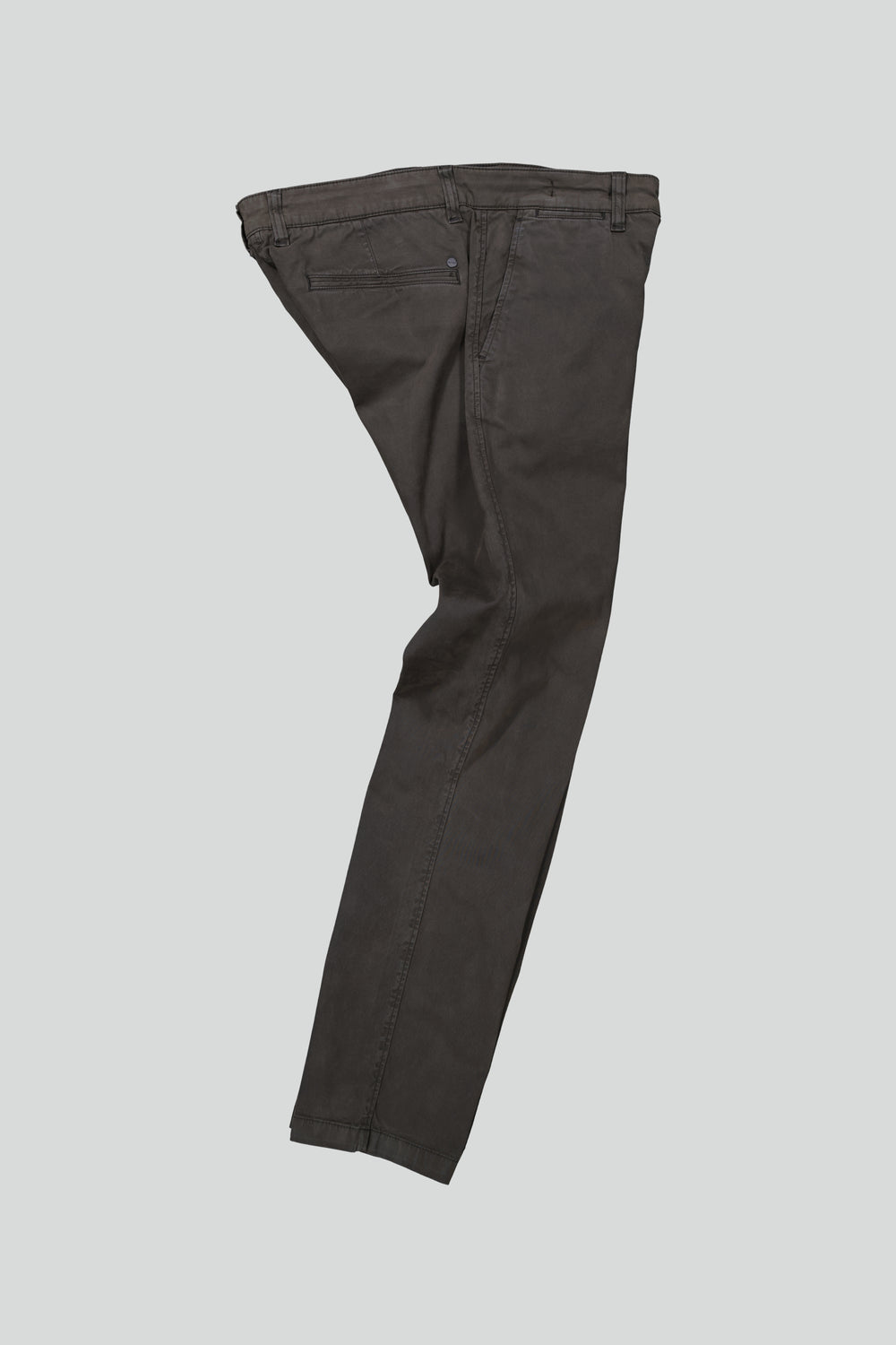 NN07 - Marco 1400 Classic Chino in Dark Army | Buster McGee