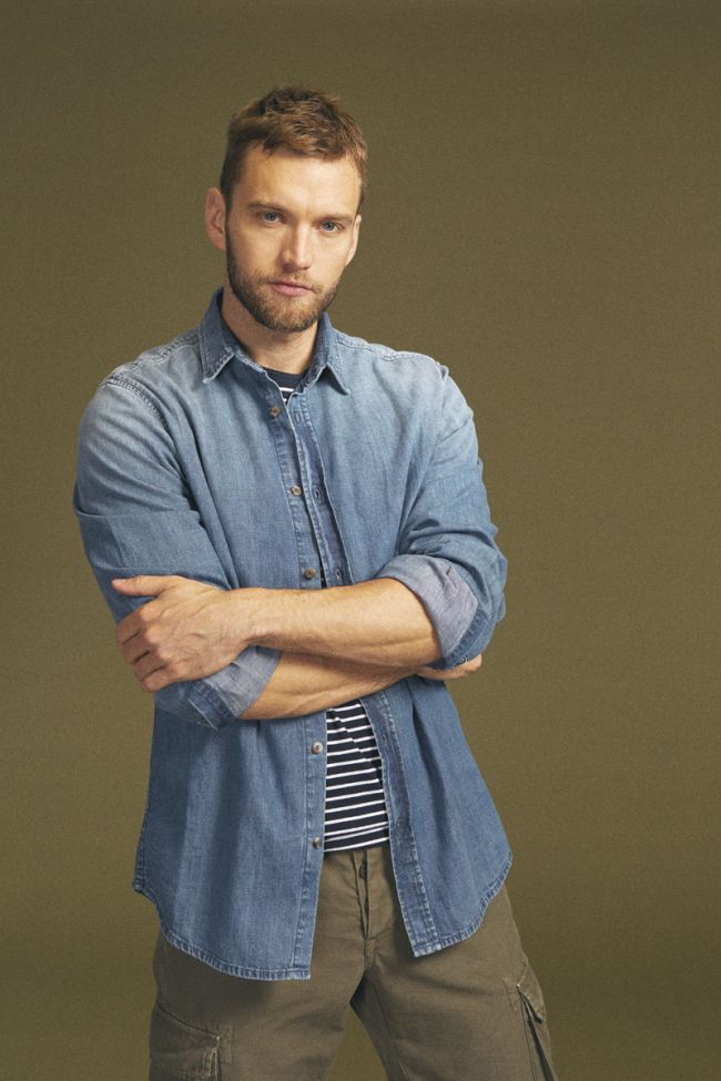 Le Temps des Cerises - Valmy Denim Shirt in Faded Blue | Buster McGee