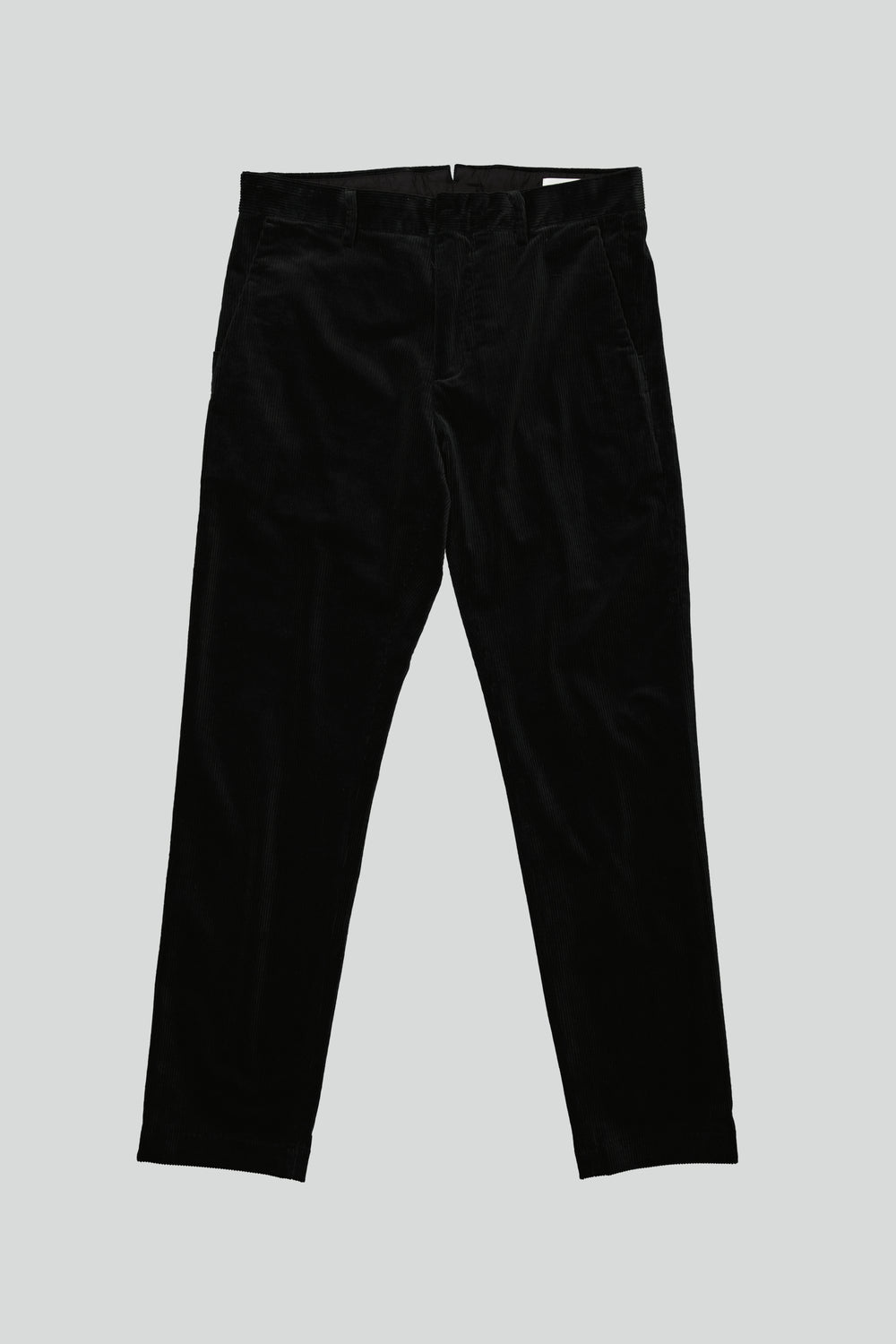 NN07 - Theo 1322 Corduroy Pant in Dark Army | Buster McGee