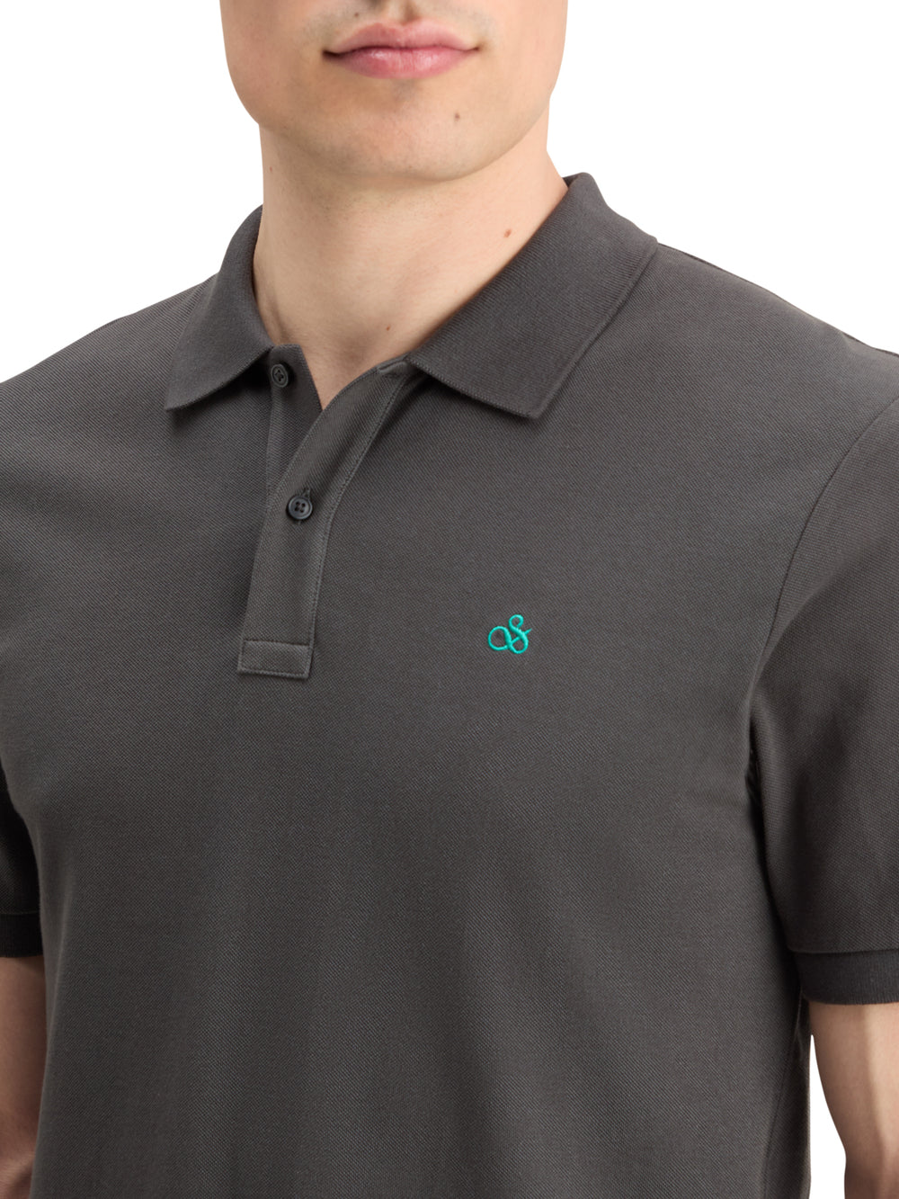 Scotch & Soda Essential Logo Pique Polo Shirt in Vinyl | Buster McGee