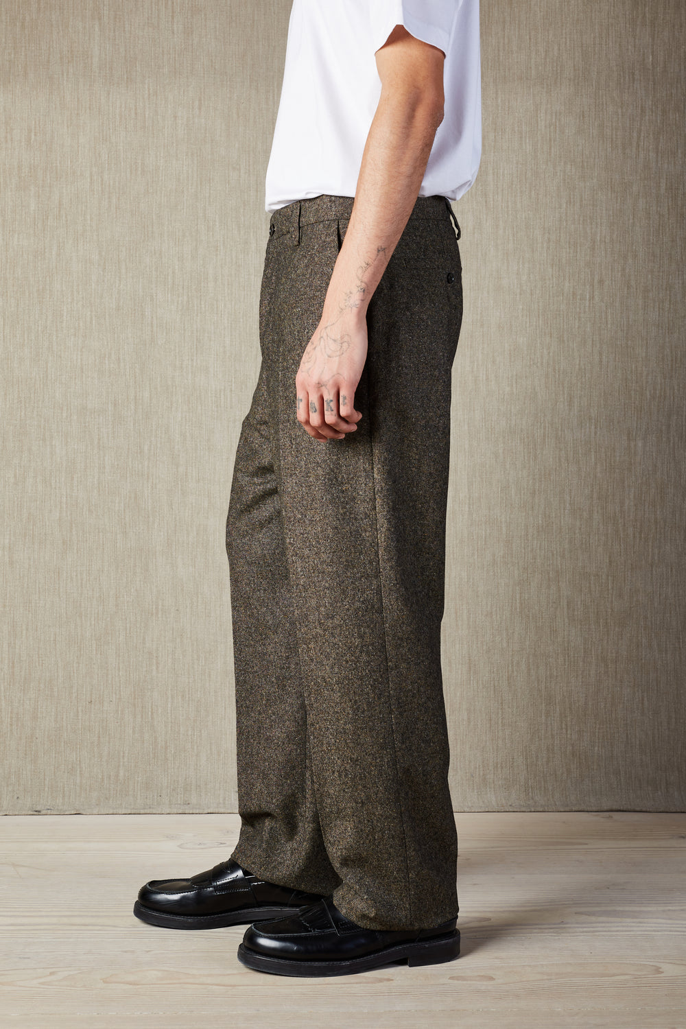 NN07 Paw 1799 Donegal Tweed Trouser in Brown | Buster McGee