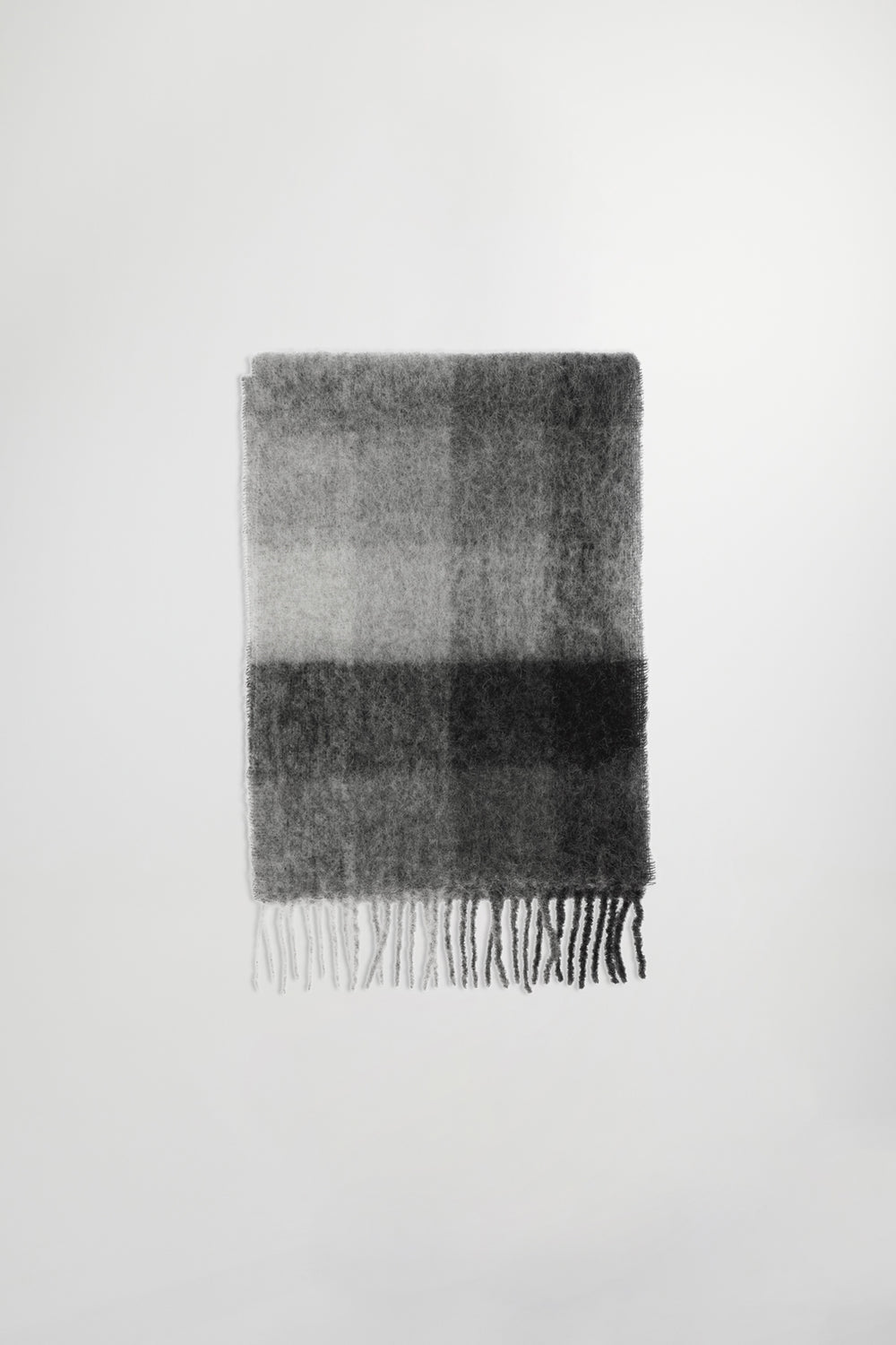 NN07 Scarf Two 9016 in Grey Check | Buster McGee