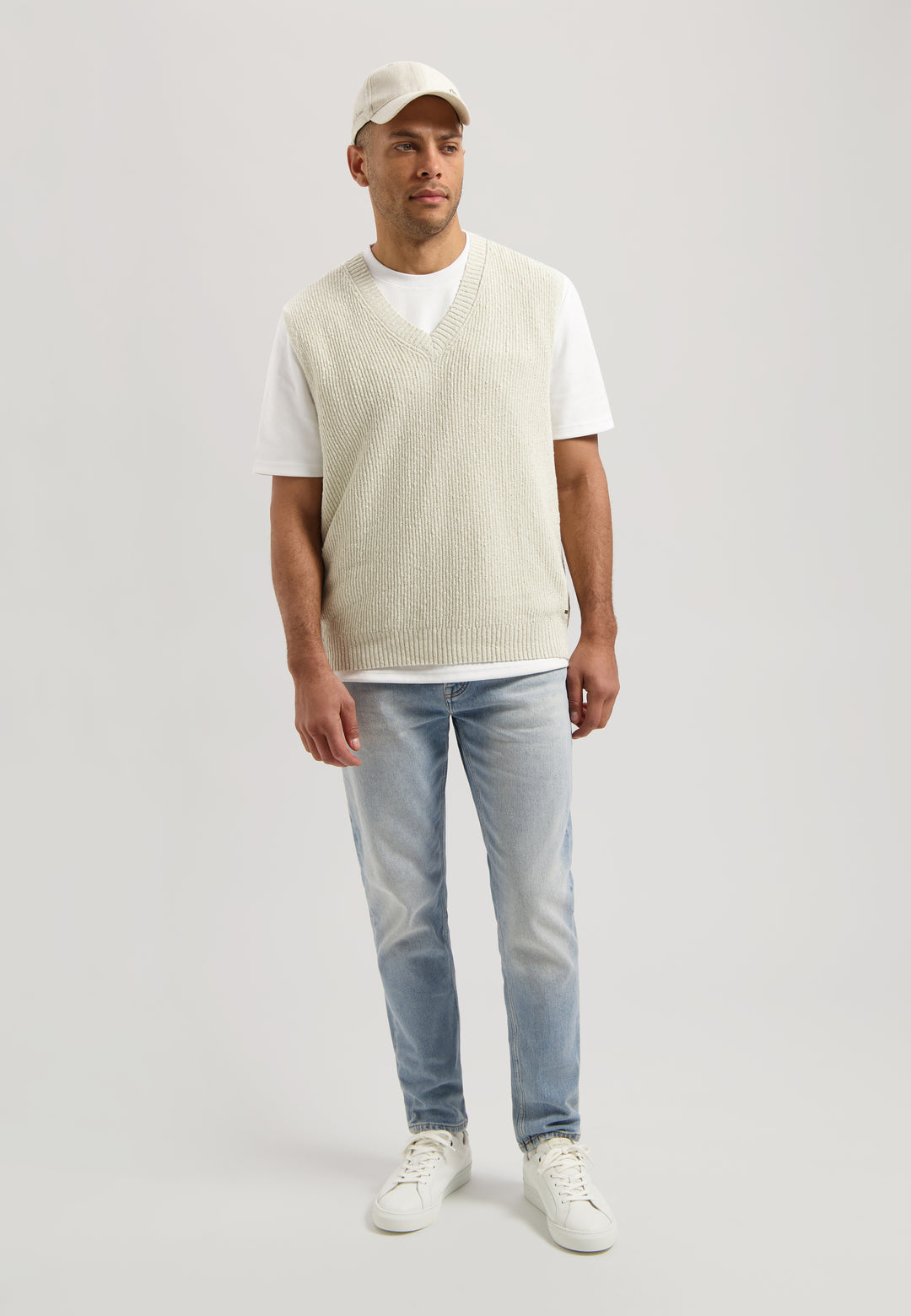 Dstrezzed Nic Spencer in Silver Birch | Buster McGee