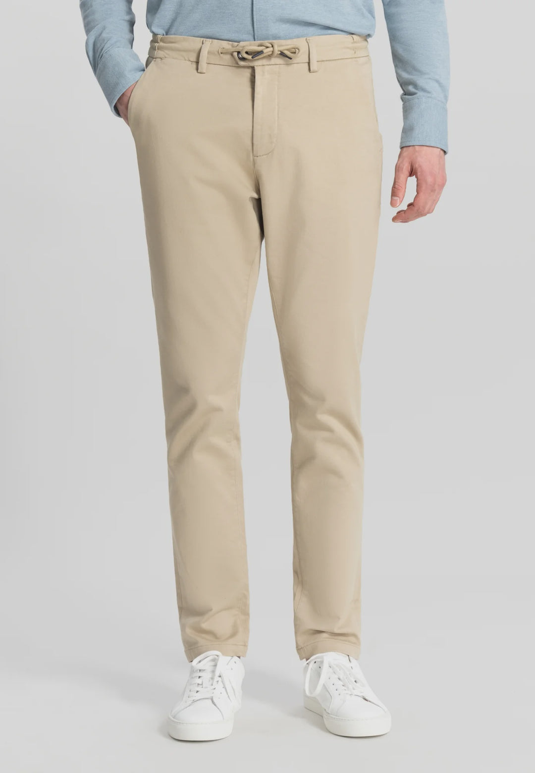 Dstrezzed Lancaster Tapered Jogger Twill Knit Pant Sand | Buster McGee