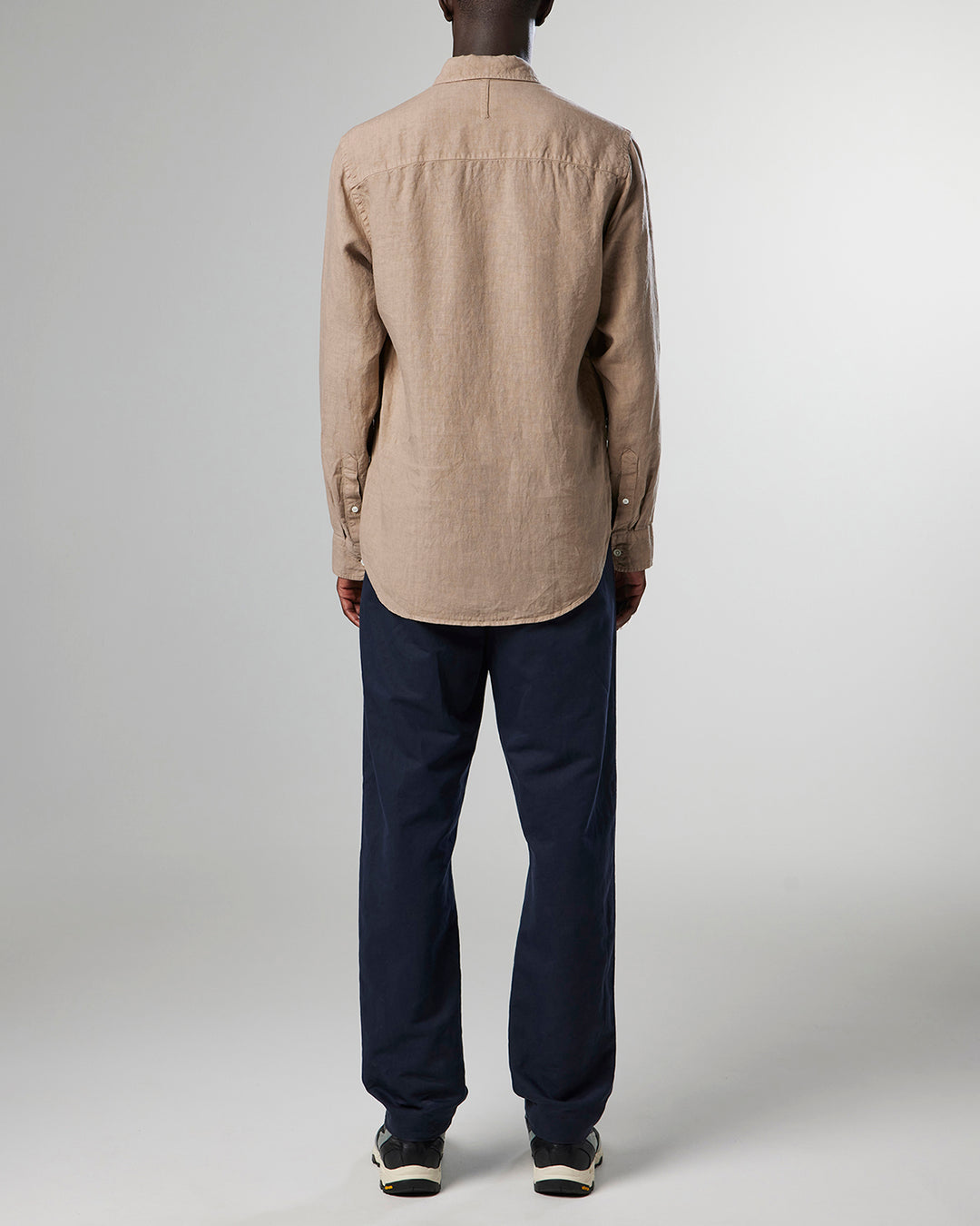 NN07 - Arne BD 5706 Linen Shirt in Greige | Buster McGee