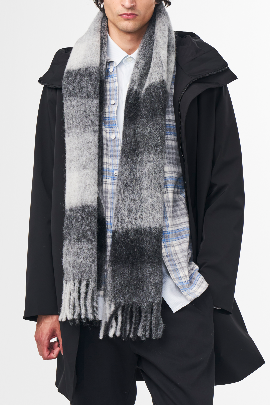 NN07 Scarf Two 9016 in Grey Check | Buster McGee