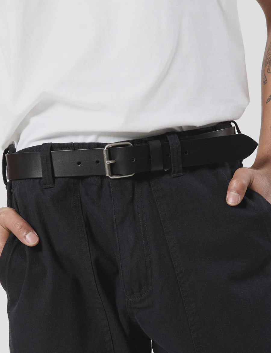 Mr Simple Leather Belt in Black | Buster McGee