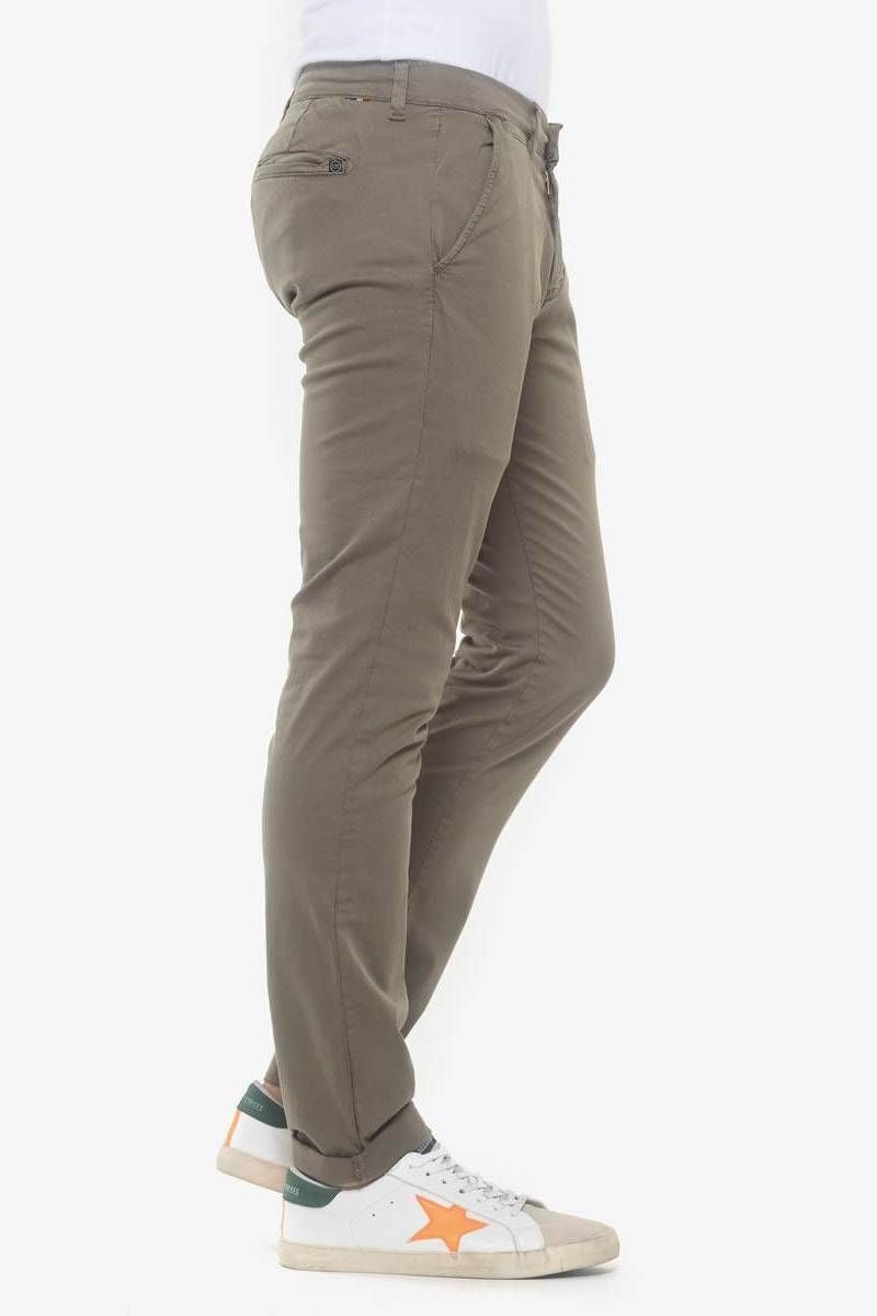 Le Temps des Cerises - JAS Chino in Khaki | Buster McGee