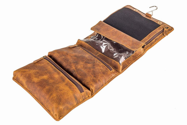 Indepal - Rockliff - Fold-Out Toiletry Bag in Crazy Horse Tan | Buster McGee