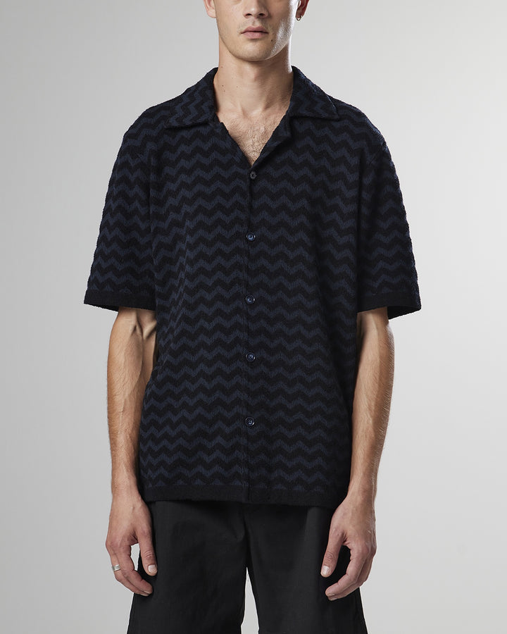 NN07 - Julio 6564 Knitted Bowling Shirt in Black | Buster McGee