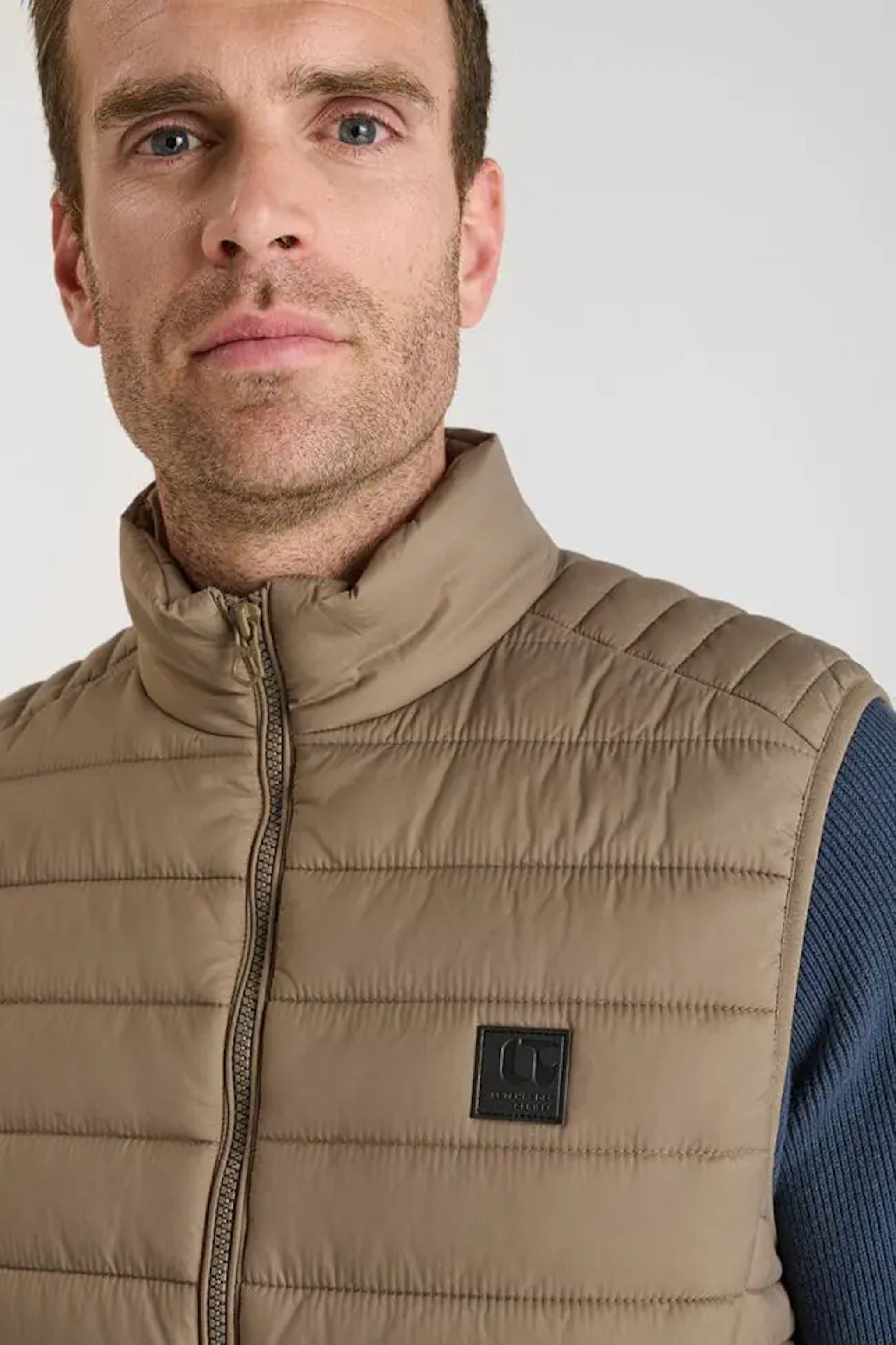Le Temps des Cerises Ocroz Sleeveless Down Jacket in Cord | Buster McGee 