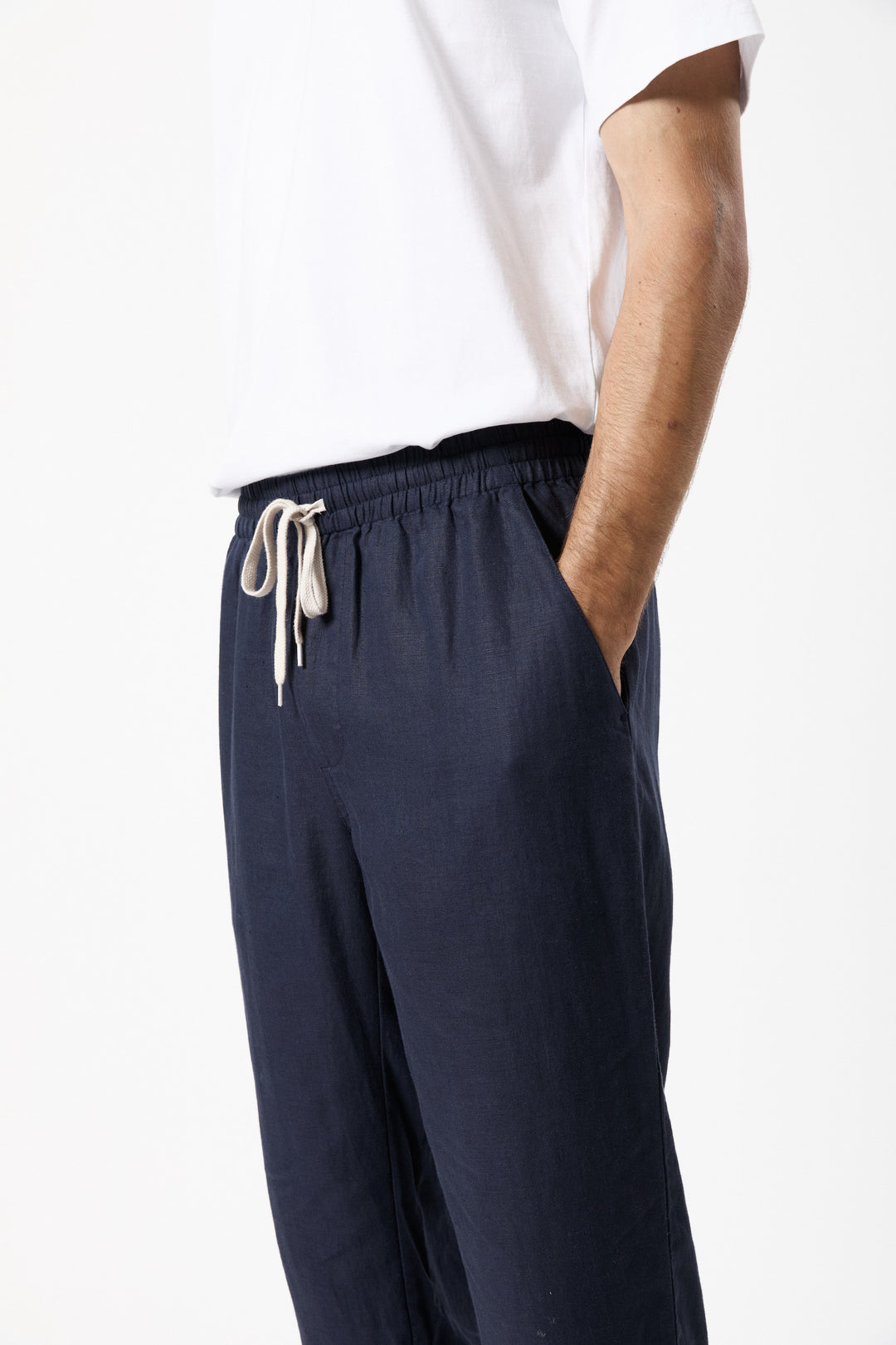 Mr Simple Burbank Linen Pant in Navy | Buster McGee