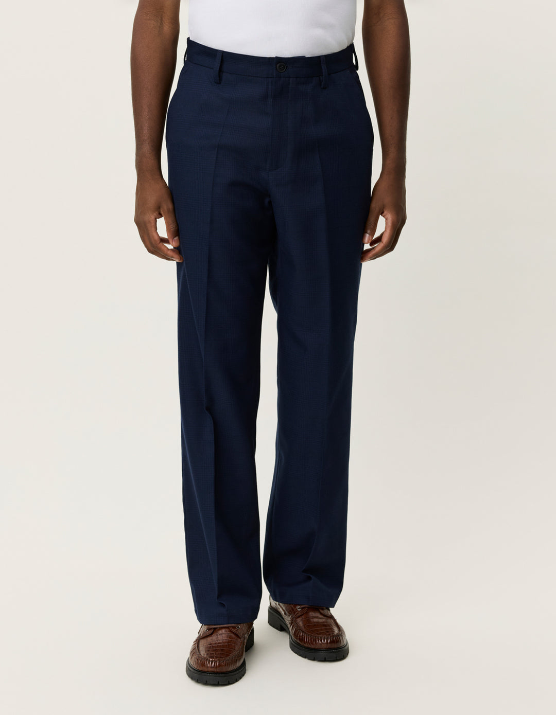 Les Deux Randall Houndstooth Suit Pants in Dark Navy | Buster McGee