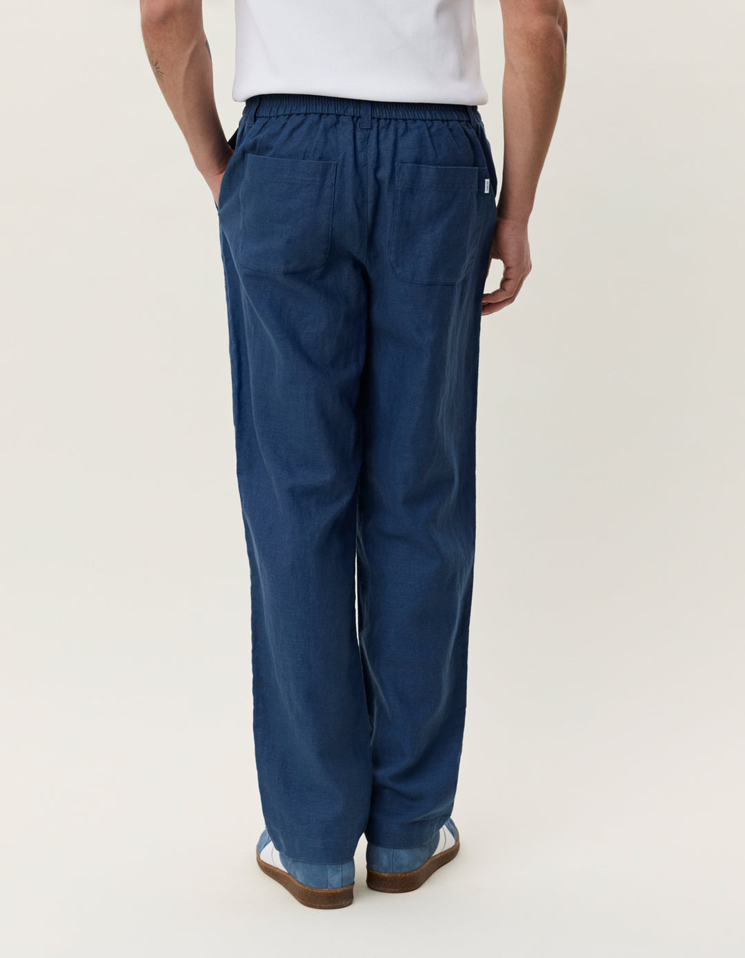 Les Deux Linen Comfort Suit Pants in Dark Denim Blue | Buster McGee