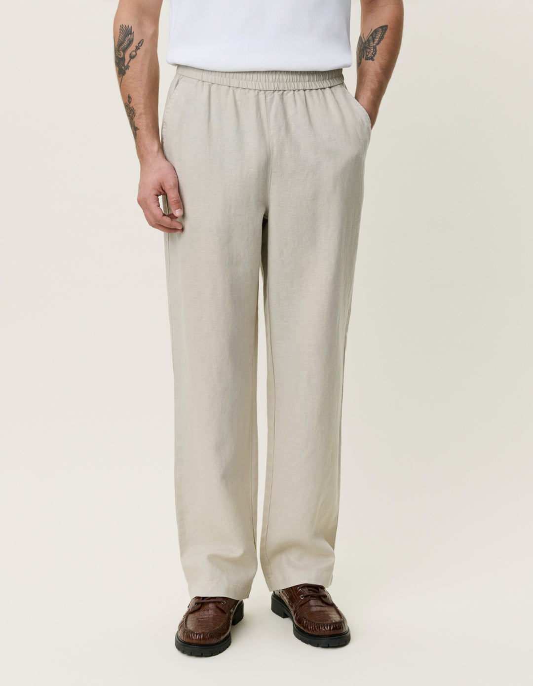Les Deux Linen Casual Pants in Light Sand | Buster McGee Daylesford