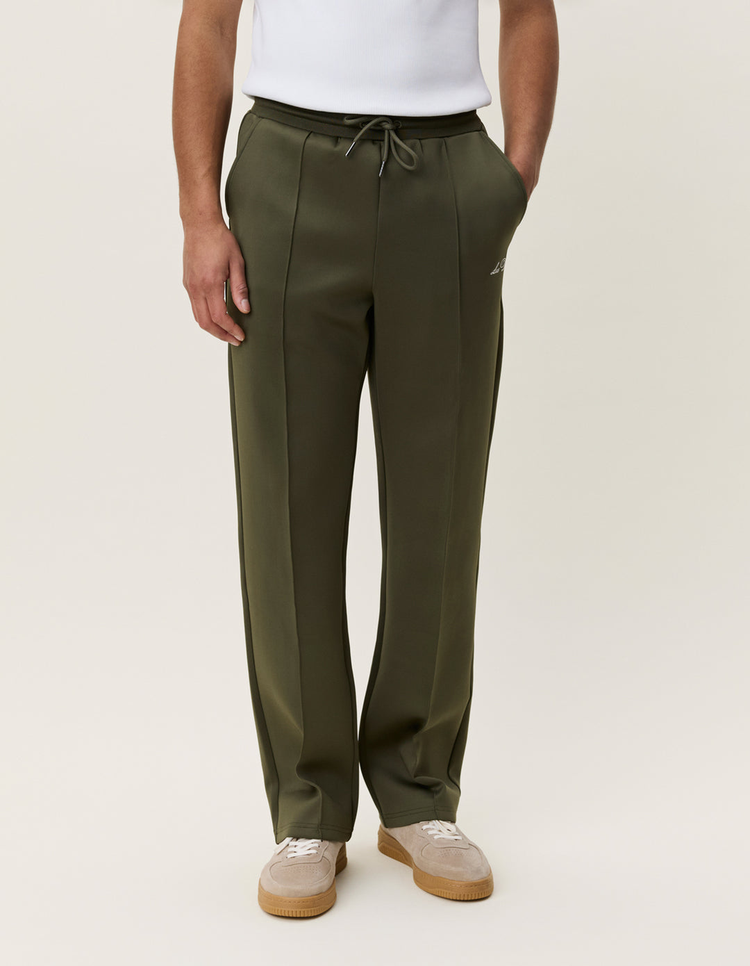 Les Deux Signature Casual Track Pants in Olive Night | Buster McGee