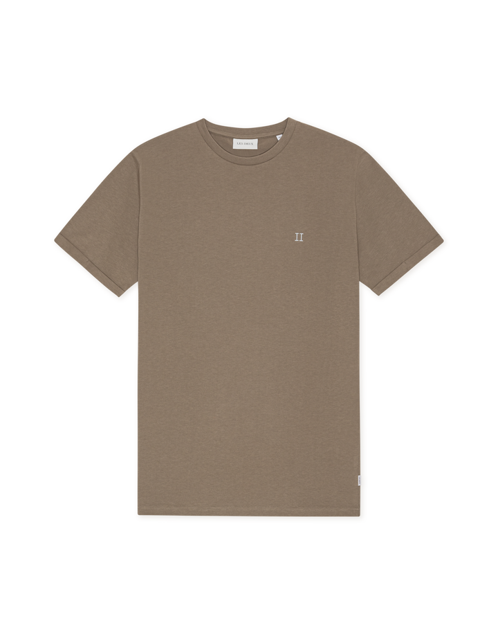 Les Deux Core Contrast T-Shirt in Bungee Cord Brown | Buster McGee Daylesford