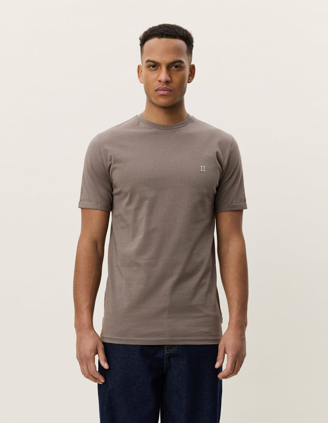Les Deux Core Contrast T-Shirt in Bungee Cord Brown | Buster McGee Daylesford