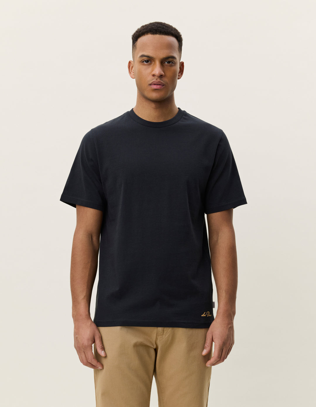 Les Deux Plant T-Shirt in Tap Shoe Black | Buster McGee Daylesford