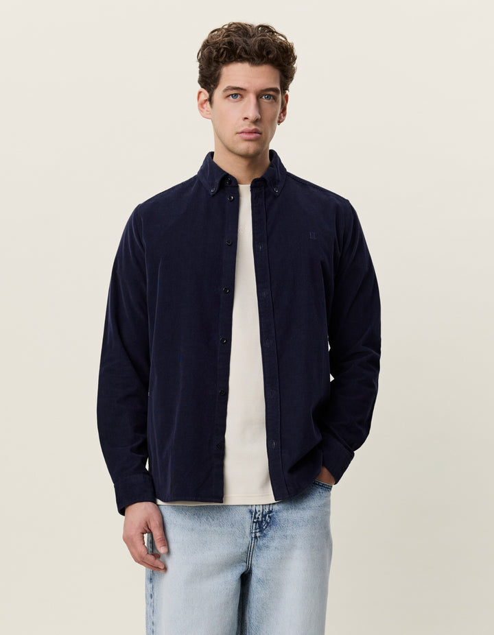 Les Deux Pinwale Corduroy Shirt in Dark Navy Blue | Buster McGee