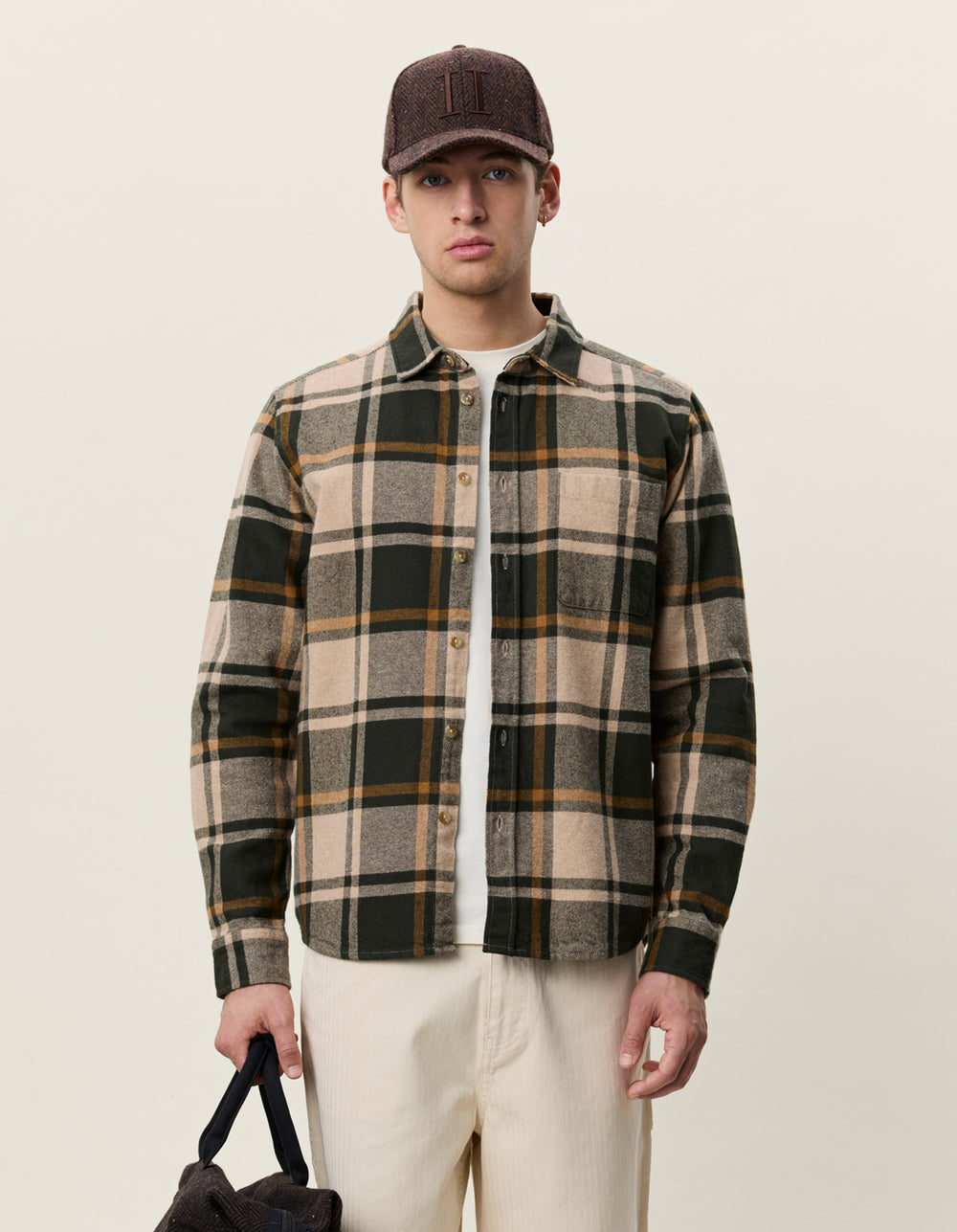 Les Deux Check Flannel Shirt in Rosin Green | Buster McGee