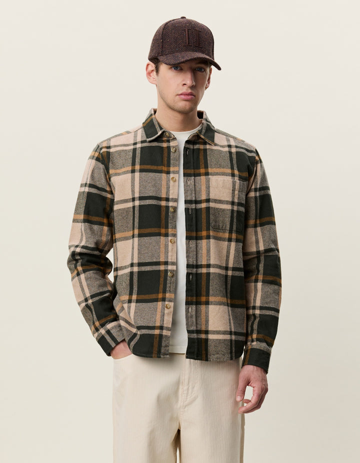 Les Deux Check Flannel Shirt in Rosin Green | Buster McGee