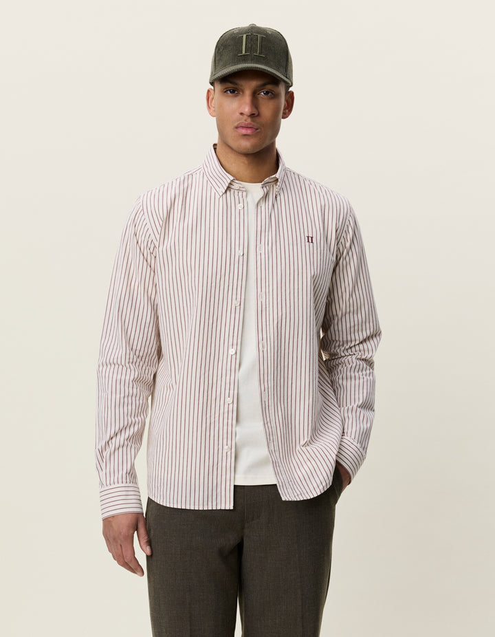 Les Deux Light Oxford Striped Shirt in Chocolate Truffle Red | Buster McGee