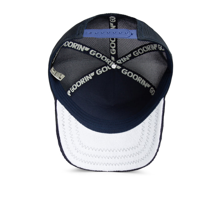 Goorin - The Shadow Remix Trucker Cap in Multi | Buster McGee