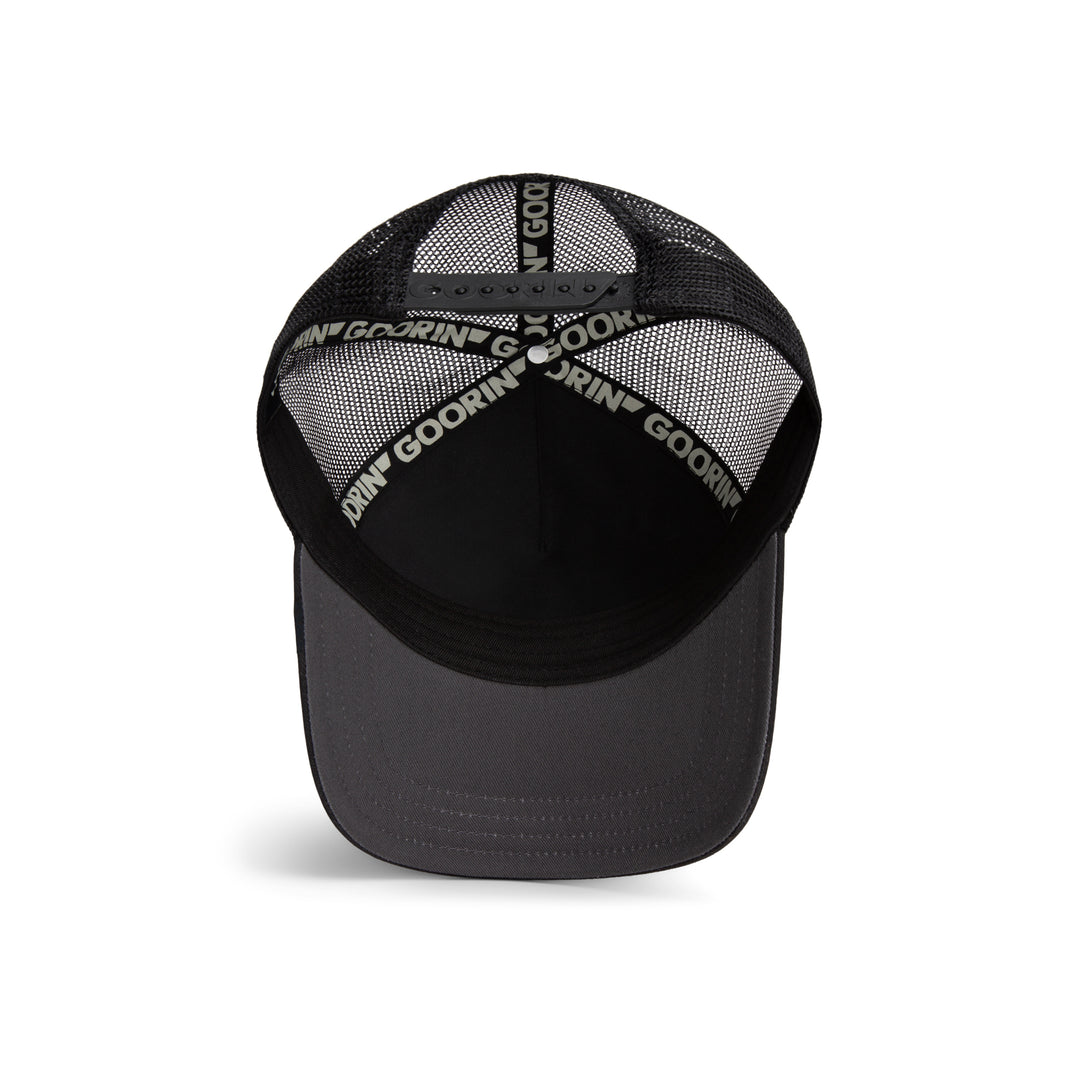 Goorin - POPArt Rooster Trucker Cap in Void | Buster McGee