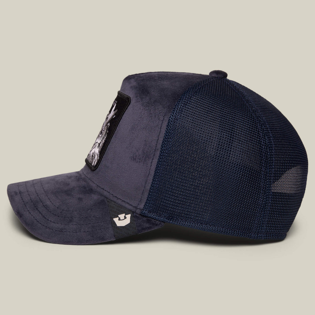 Goorin - Velour Wise Ass Trucker Cap in Void
