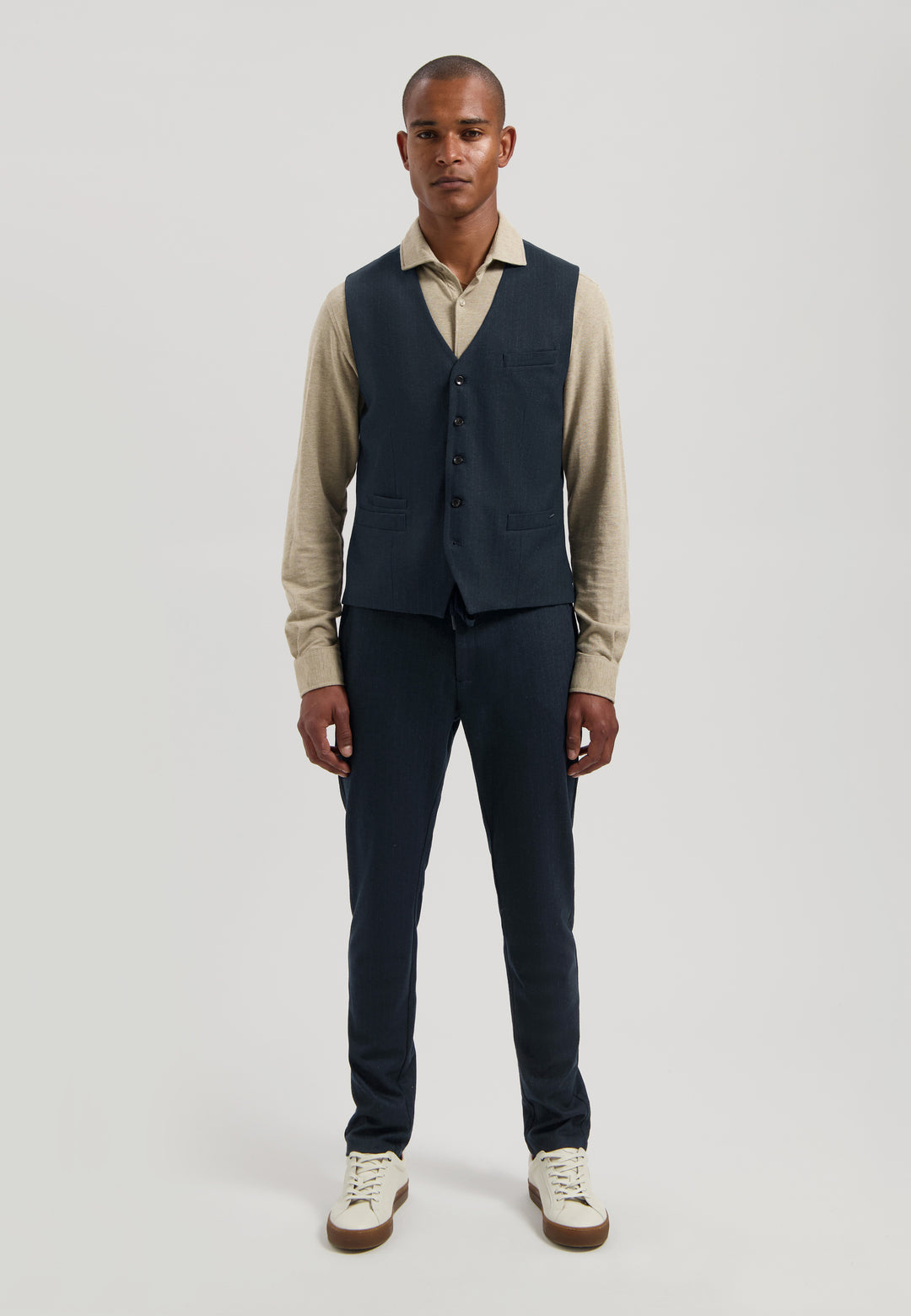 Dstrezzed Roux Gilet in Dark Navy | Buster McGee Daylesford