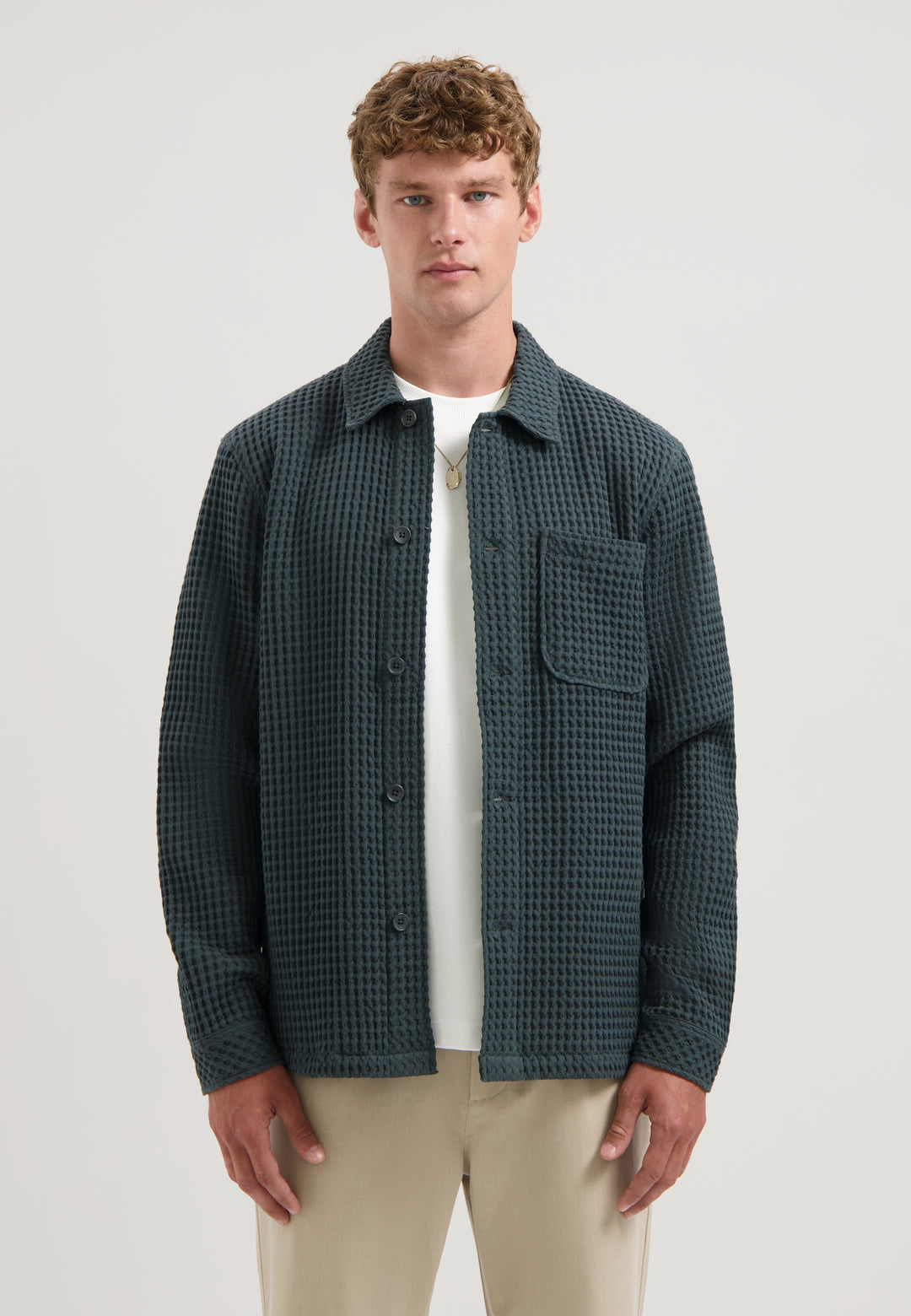 Dstrezzed Lino Overshirt in Forest River | Buster McGee Daylesford
