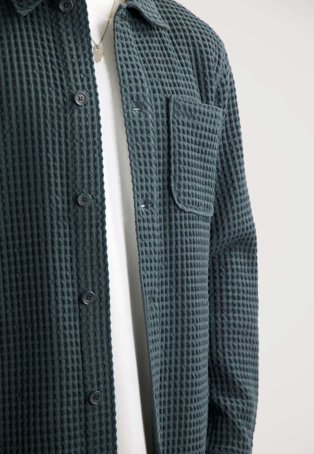 Dstrezzed Lino Overshirt in Forest River | Buster McGee Daylesford