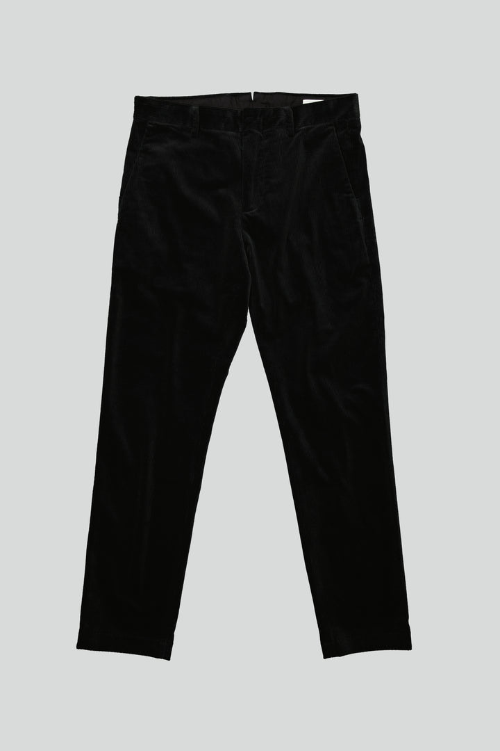 NN07 - Theo 1322 Corduroy Pant in Dark Army | Buster McGee