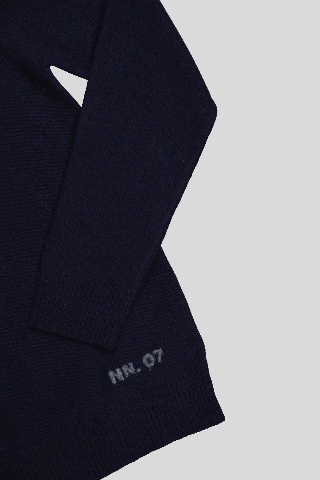 NN07 - Nigel 6585 Crewneck Pullover in Navy Blue | Buster McGee