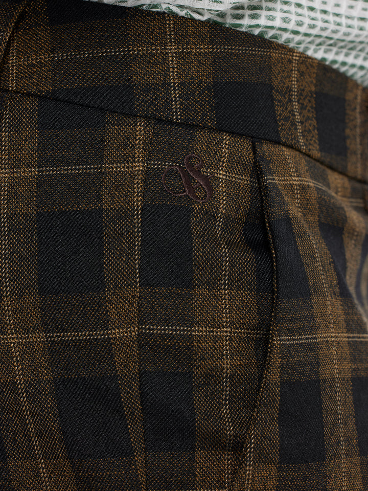 Irving Slim Tapered Chino in Golden Brown Check | Buster McGee
