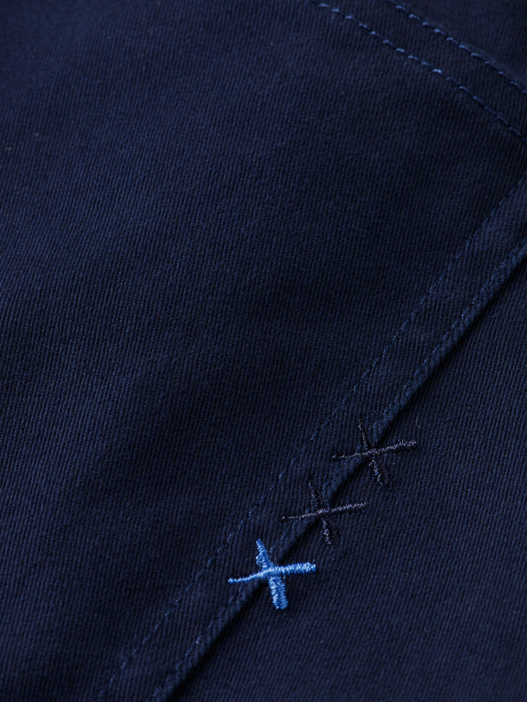 Scotch & Soda Ralston Slim Fit Chinos in Night | Buster McGee