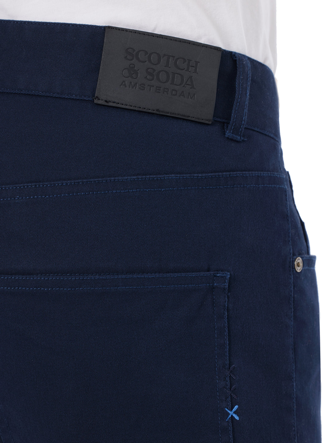Scotch & Soda Ralston Slim Fit Chinos in Night | Buster McGee