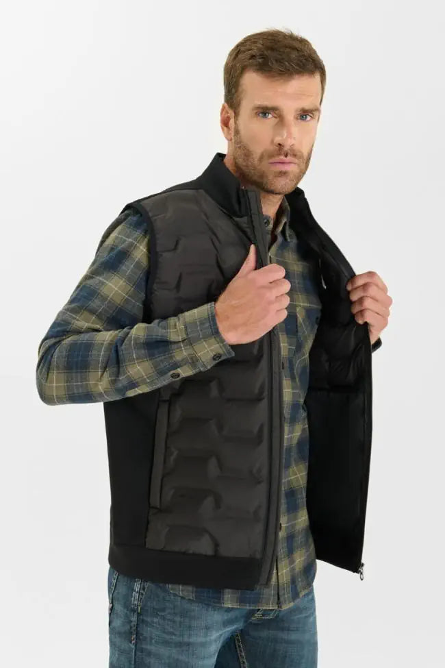 Le Temps des Cerises Gibus Sleeveless Quilted Jacket in Black