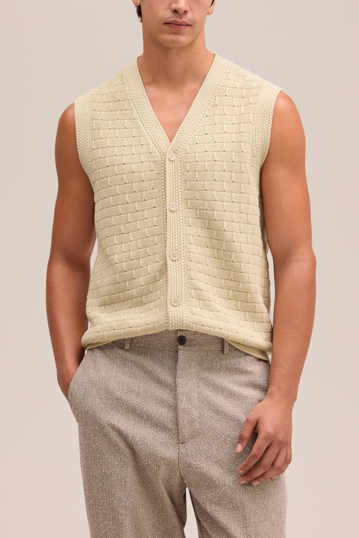 NN07 Reece Vest 6600 in Ecru