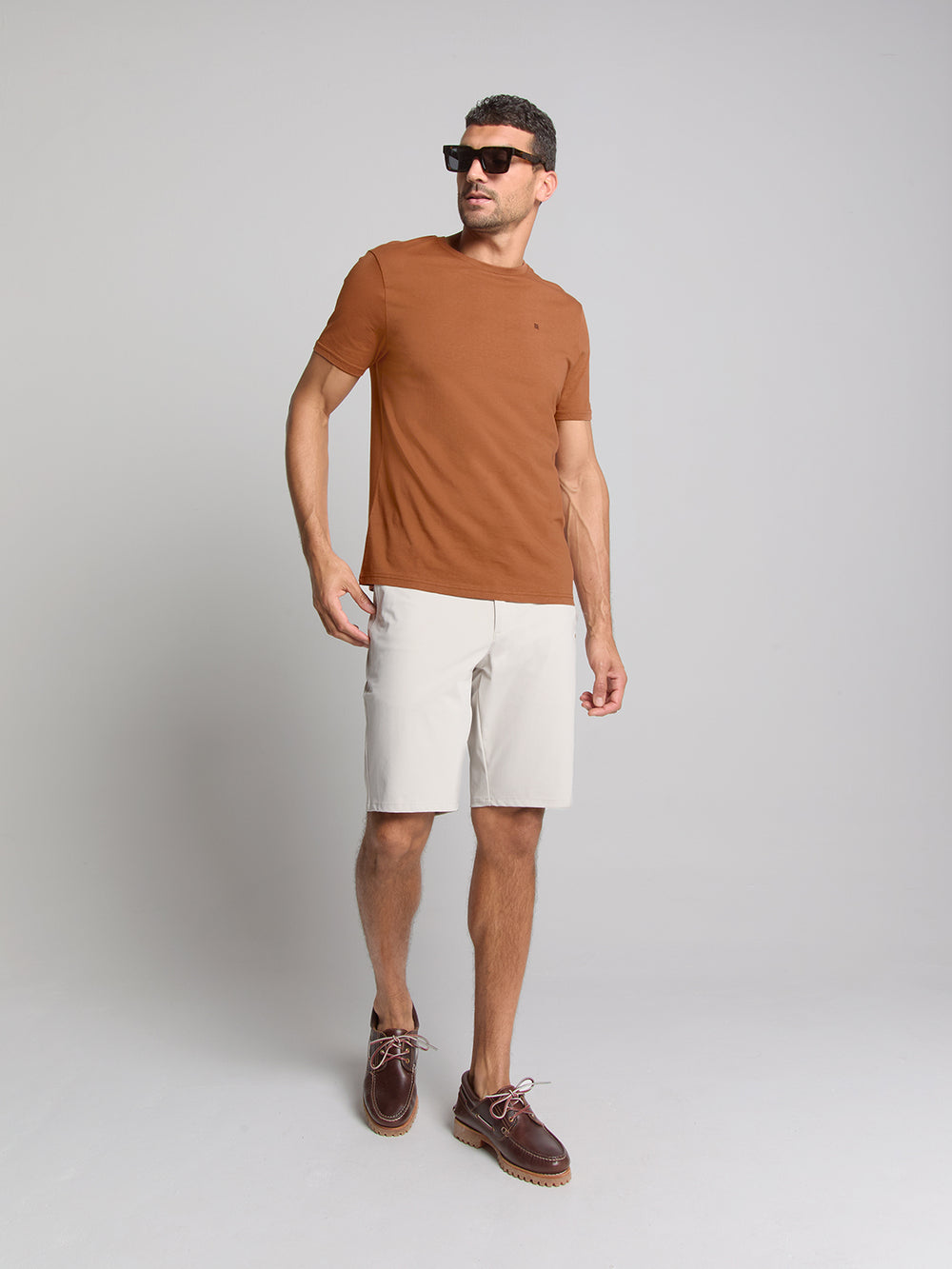 No Excess Solid Basic Crewneck Tee in Caramel | Buster McGee