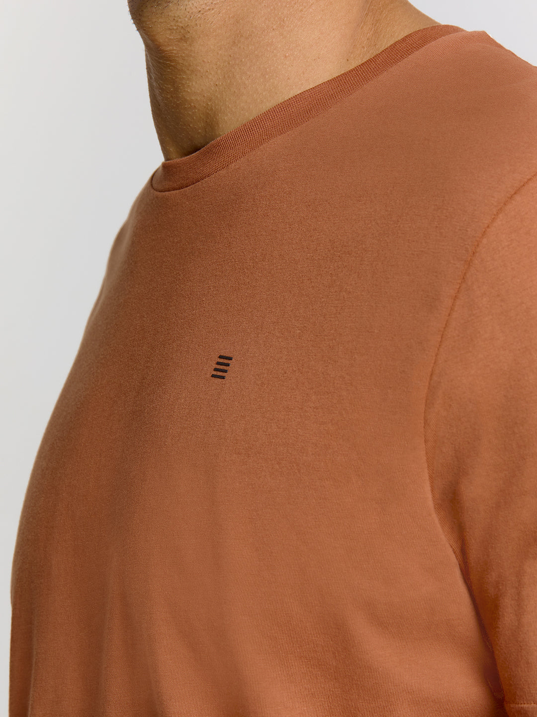No Excess Solid Basic Crewneck Tee in Caramel | Buster McGee