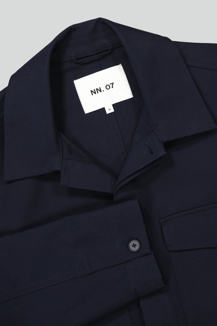 NN07 Talon 1722 Overshirt in Navy Blue | Buster McGee