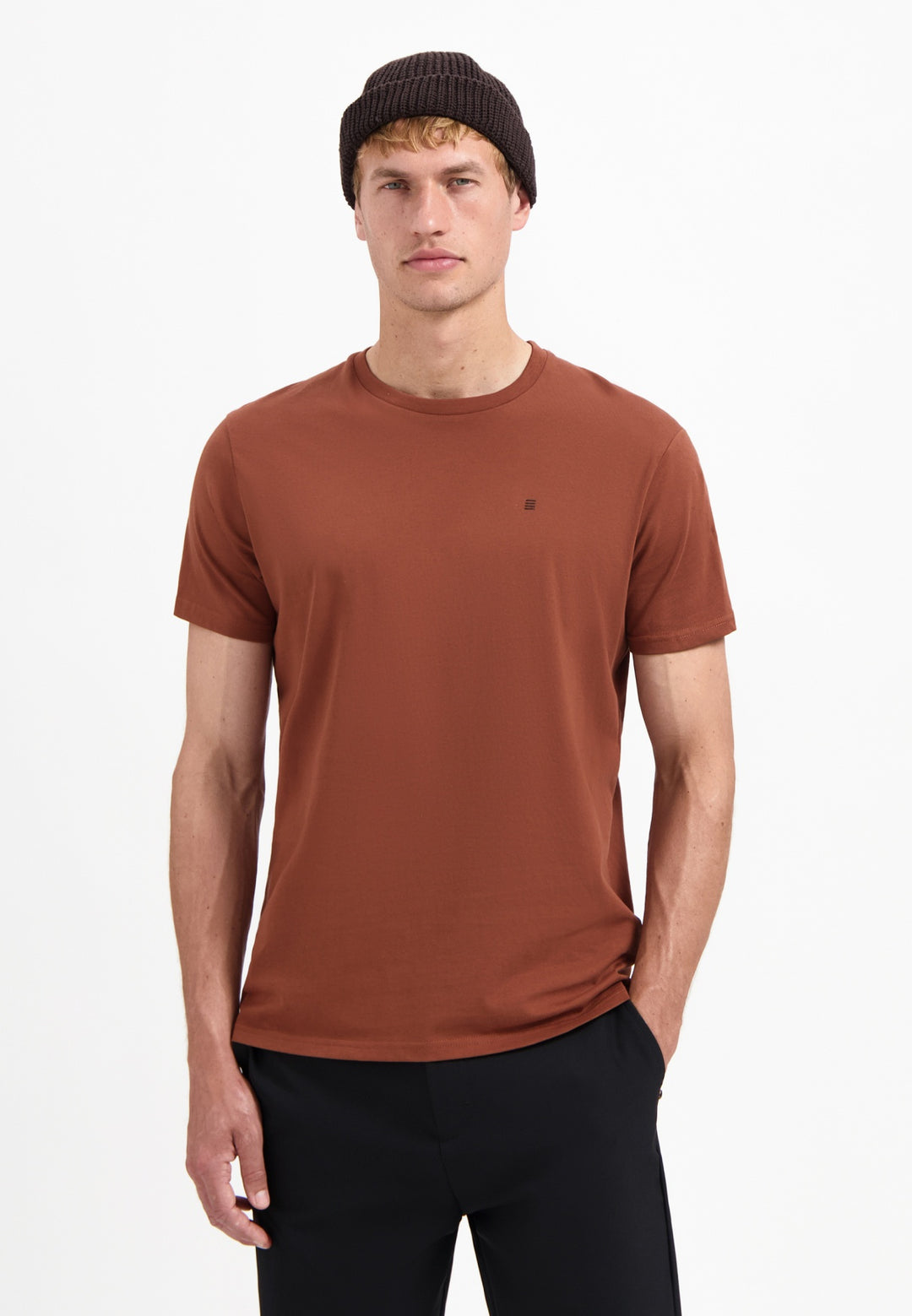 No Excess Solid Basic Crewneck Tee in Terracotta | Buster McGee