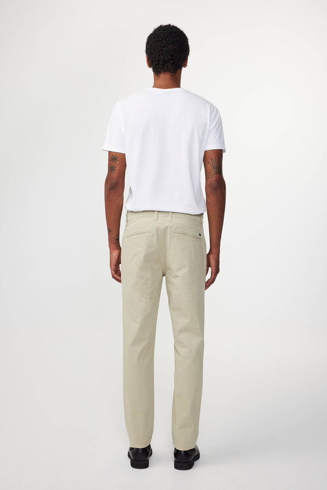 NN07 Marco 1400 Classic Chino in Fog | Buster McGee