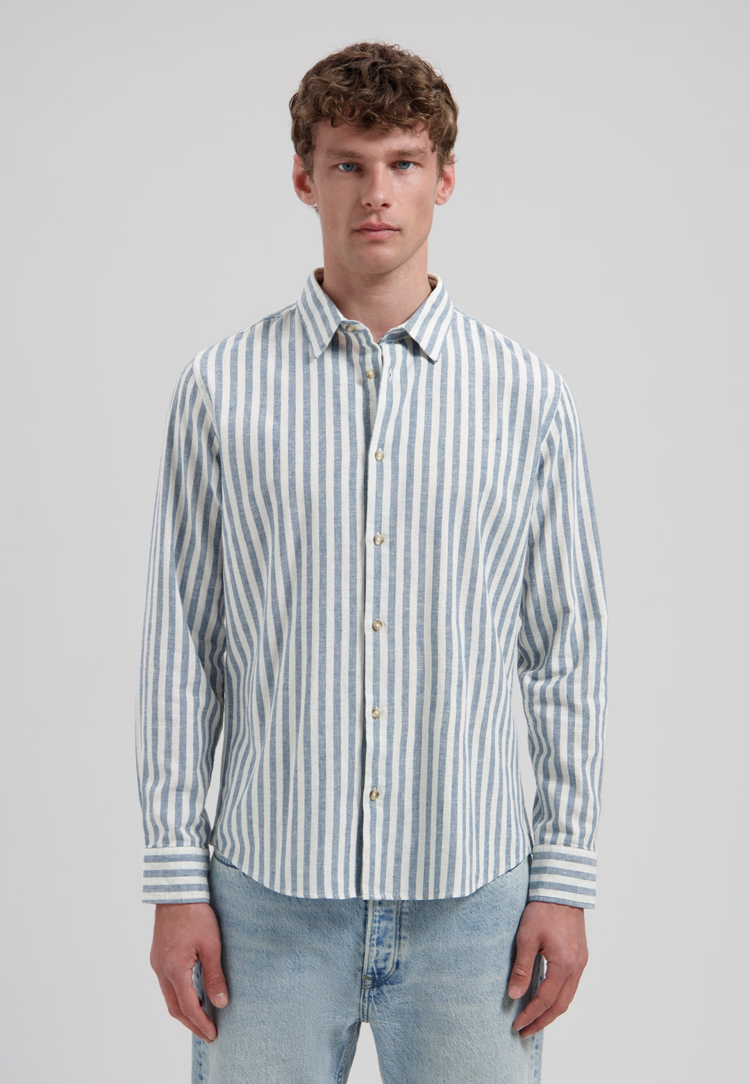 Dstrezzed Philip Longsleeve Shirt in Blue Fusion | Buster McGee