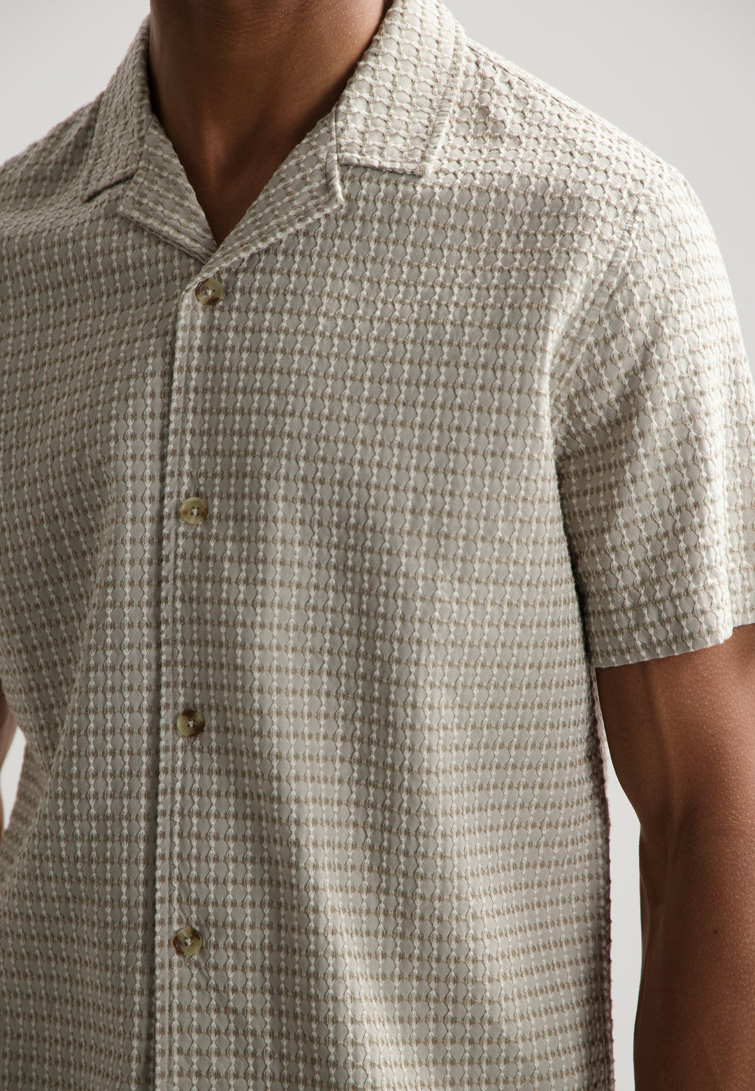 Dstrezzed Gyles Resort Shirt in Timber Wolf | Buster McGee
