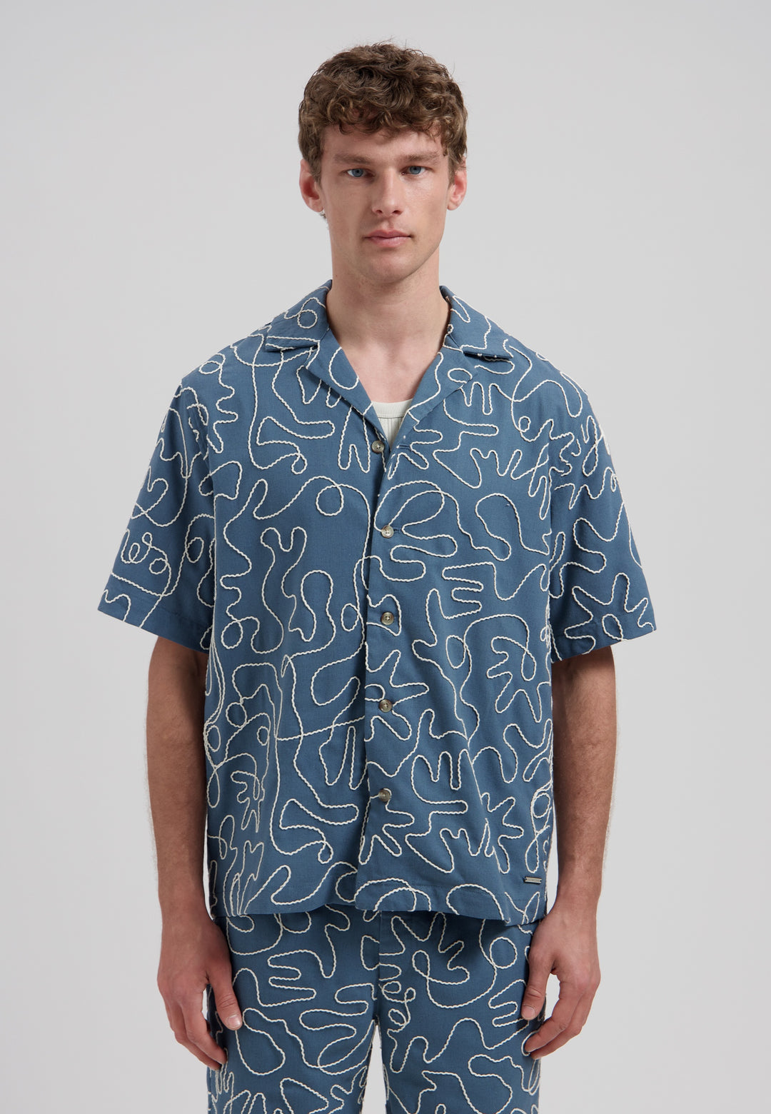 Dstrezzed Leo Resort Shirt in Blue Fusion | Buster McGee