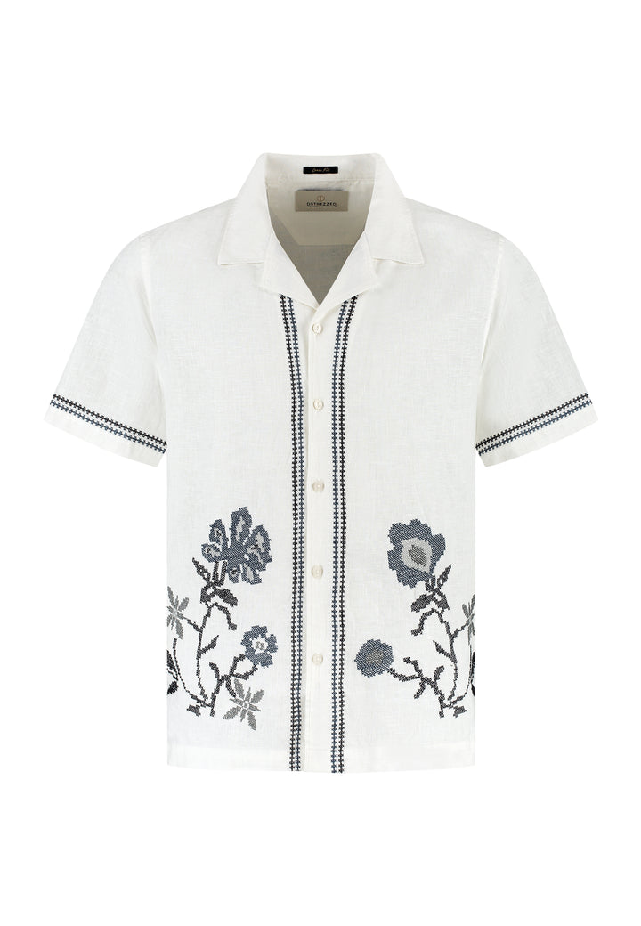 Dstrezzed Hero Artwork Shortsleeve Shirt in White | Buster McGee