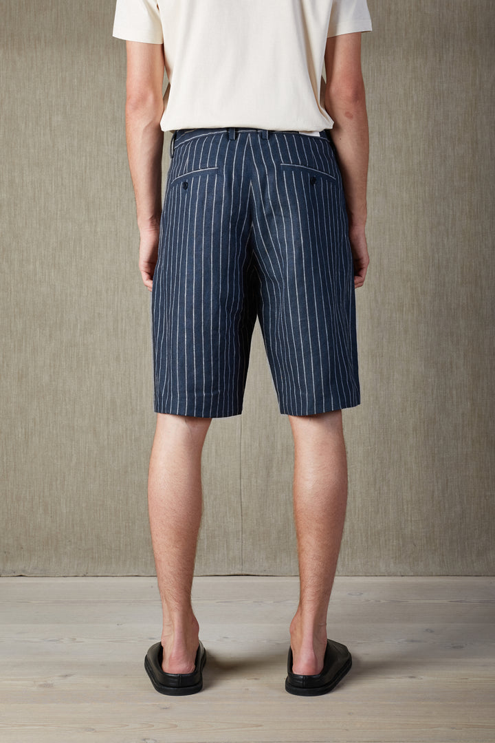 NN07 Kay 1455 Pleated Dress Shorts in Navy Stripe